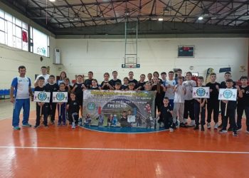 Οι Γρεβενιώτες πυγμάχοι κέρδισαν το στοίχημα στην Καρδίτσα!