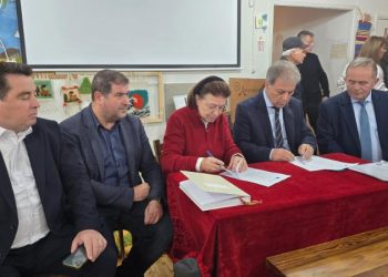  Υπογραφή Προγραμματικών Συμβάσεων με την Υπουργό Πολιτισμού Λίνα Μενδώνη για τον Άγιο Νικόλαο Κοζάνης και το Γεφύρι του Πασά στα Γρεβενά