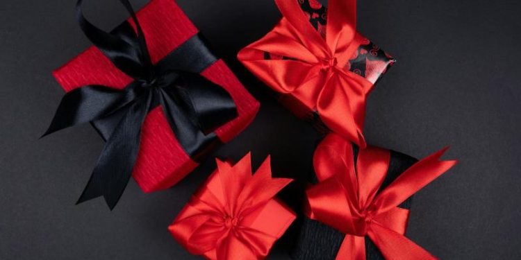 Εορτολόγιο: Ποιος γιορτάζει σήμερα 9 Οκτωβρίου