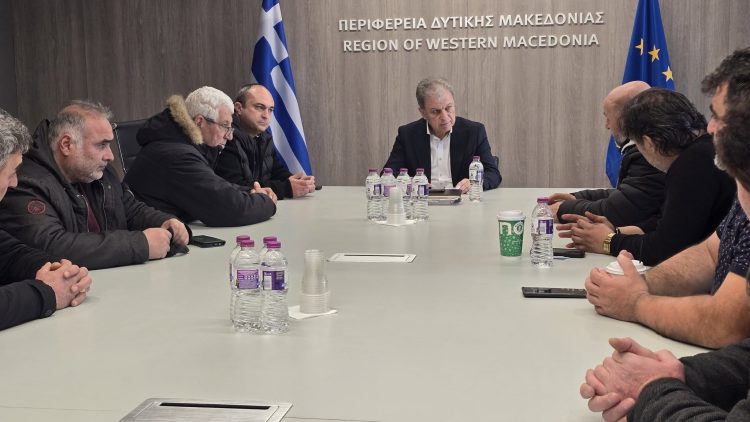 Συνάντηση Περιφερειάρχη με μέλη του Δ.Σ. της Ομοσπονδίας Λαϊκών Αγορών