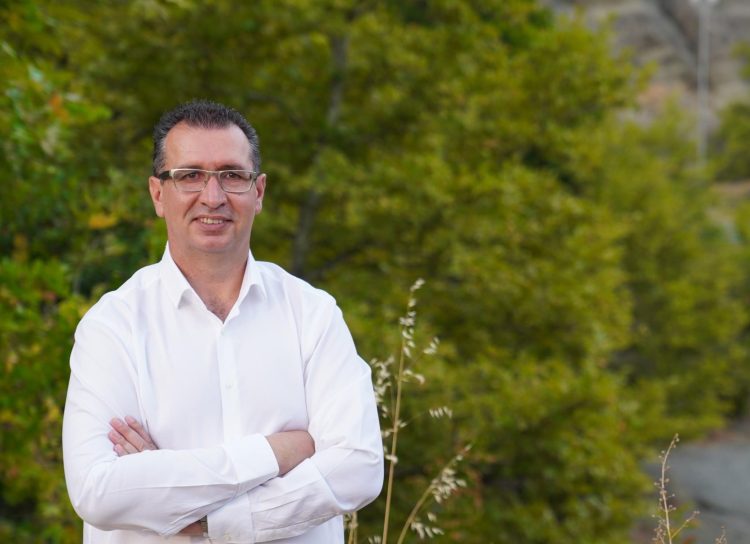 «Σωσίβιο στο παρελθόν αναζητά ο δήμαρχος των αδιεξόδων»