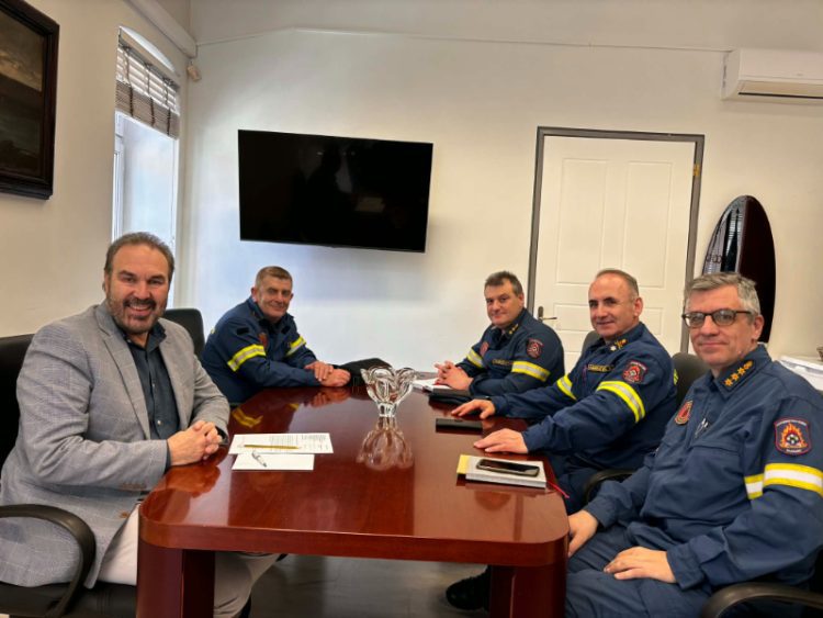 Συνάντηση του Δημάρχου Φλώρινας με τον Διοικητή της Περιφερειακής Πυροσβεστικής Διοίκησης Δυτικής Μακεδονίας