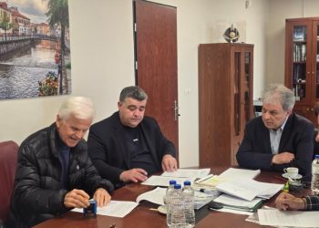 Περιφέρεια Δυτικής Μακεδονίας :Υπογραφή Σύμβασης για το έργο: «Εξειδικευμένες Εργασίες Δεκαετούς Συντήρησης & Αποκατάστασης Ζημιών Λιμναίων Υποδομών Πολυφύτου»