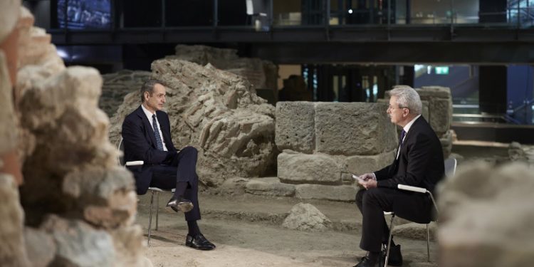 Συνέντευξη του Πρωθυπουργού Κυριάκου Μητσοτάκη στον δημοσιογράφο Νίκο Χατζηνικολάου, στο πλαίσιο του συνεδρίου «Δημογραφικό 2026»