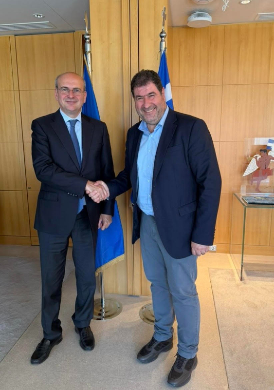 Συνάντηση εργασίας του Θανάση Σταυρόπουλου με τον Αντιπρόεδρο της Κυβέρνησης Κωστή Χατζηδάκη για τις αποζημιώσεις των κερασοπαραγωγών και αγροτικά θέματα.