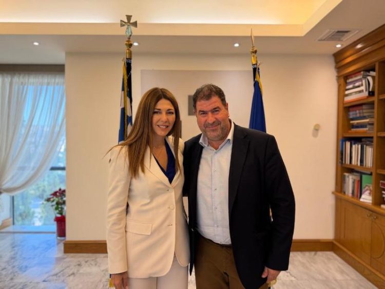 Συνάντηση του Βουλευτή Π.Ε. Γρεβενών με την Υπουργό Παιδείας, Θρησκευμάτων και Αθλητισμού Σοφία Ζαχαράκη