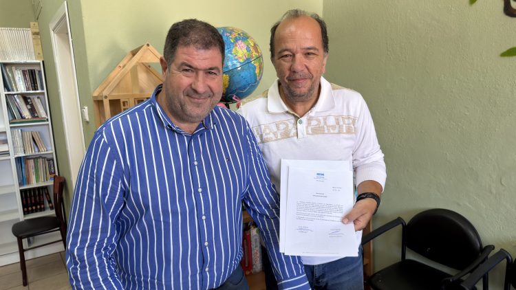 Παράδοση βιβλίων στη Βιβλιοθήκη της Κοινότητας Μεγάρου από τον Βουλευτή Γρεβενών Θανάση Σταυρόπουλο