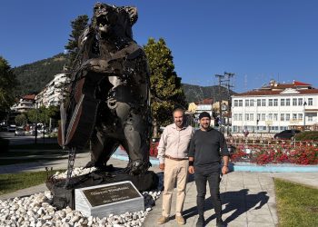 Πρώτη συντήρηση της «Κοντράλτο», του εμβληματικού γλυπτού στην είσοδο της Φλώρινας