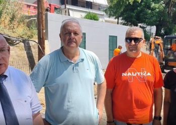 Αυτοψία Δημάρχου Γρεβενών στις εργασίες ανάπλασης του Βαροσίου.