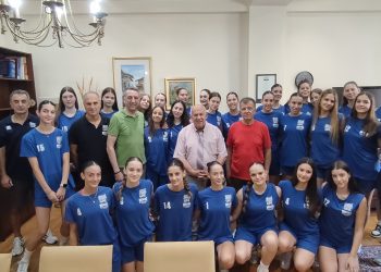 Επίσκεψη της Εθνικής Ομάδας Βόλεϊ Κορασίδων στον Δήμαρχο Γρεβενών ενόψει του BVA U16 Women Volleyball Championships 2026.