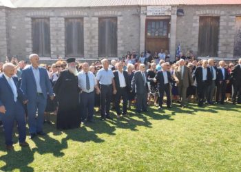 Η Σαμαρίνα χόρεψε τον «Τσιάτσιο» και τίμησε τις ρίζες της.