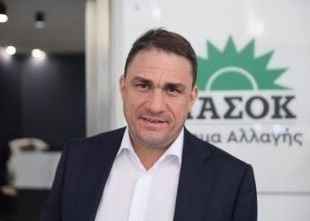 Κ. Τσουκαλάς: Μπροστά στο χειμώνα της μεγάλης δυσαρέσκειας που ξεκινά για τον κ. Μητσοτάκη, η κυβέρνηση προσπαθεί με ψίχουλα να κρατήσει ζωντανή την οφθαλμαπάτη της πολιτικής της