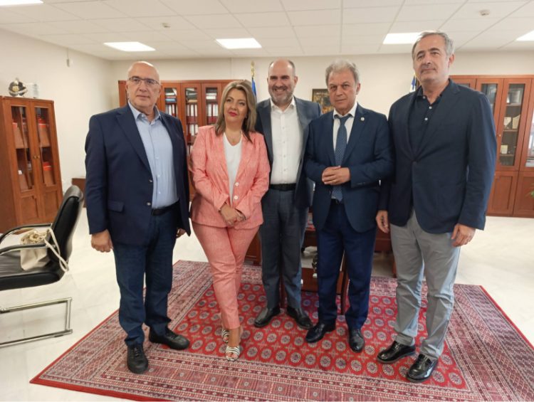 Συνάντηση του Περιφερειάρχη με τον Υφυπουργό Εθνικής Οικονομίας & Οικονομικών