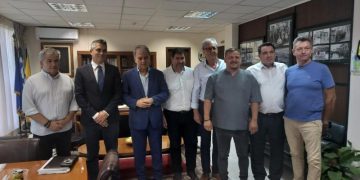 Στο επίκεντρο ο Ε65, η σύνδεση της Δεσκάτης και η αναβάθμιση της Εγνατίας – Στα Γρεβενά ο Υπουργός Υποδομών και Μεταφορών Χρίστος Δήμας.