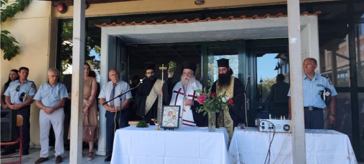 Με ευχές για μια δημιουργική σχολική χρονιά οι Αγιασμοί στα σχολεία του Δήμου Γρεβενών.