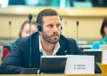 Νίκος Παππάς προς Κομισιόν: Πώς προστατεύονται οι ανήλικοι από τη διαδικτυακή στρατολόγηση και τη σεξουαλική εκμετάλλευση;