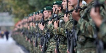 Νέα στρατιωτική θητεία με drones, πιο σκληρή εκπαίδευση και αλλαγές στη σίτιση