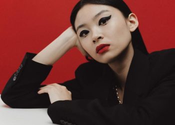 3 λάθη με το eyeliner που πρέπει να αποφύγεις αν έχεις κουκουλωτά μάτια