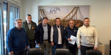 Συνάντηση του Βουλευτή Π.Ε. Γρεβενών Θανάση Σταυρόπουλου με αντιπροσωπεία του Κυνηγετικού Συλλόγου Γρεβενών