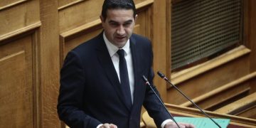 Μ. Κατρίνης: Να δοθούν απαντήσεις για το κόστος των κλειστών στρατοπέδων και την αξιοποίηση της στρατιωτικής περιουσίας