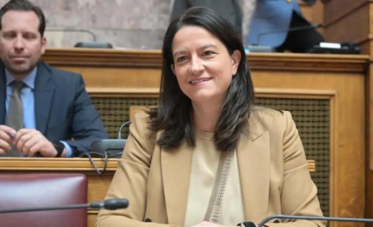 Κεραμέως: Νέο πρόγραμμα εργασίας σε ορεινές και νησιωτικές περιοχές