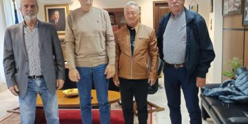  “Επίσκεψη αντιπροσωπείας του Πολιτιστικού Συλλόγου και της Κοινότητας Αμυγδαλιών σε Αντιπεριφερειάρχη και Δήμαρχο Γρεβενών”