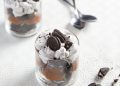 Εύκολο γλυκό με μπισκότα oreo σε ποτήρι