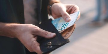 Ο «χάρτης» των πληρωμών από τον e-ΕΦΚΑ και τη ΔΥΠΑ έως τις 16 Οκτωβρίου