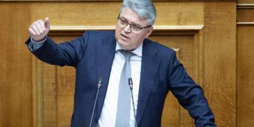 ΠΑΡΟΥΣΙΑ ΤΟΥ ΠΡΟΕΔΡΟΥ ΤΗΣ ΝΙΚΗΣ ΔΗΜΗΤΡΙΟΥ ΝΑΤΣΙΟΥ ΣΤΙΣ ΕΠΕΤΕΙΑΚΕΣ ΕΚΔΗΛΩΣΕΙΣ ΓΙΑ ΤΗΝ ΑΠΕΛΕΥΘΕΡΩΣΗ ΤΩΝ ΓΡΕΒΕΝΩΝ