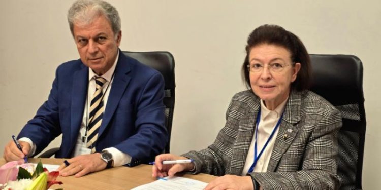 Στις Πρέσπες ο Περιφερειάρχης Δυτικής Μακεδονίας Γιώργος Αμανατίδης για την πολιτιστική κληρονομιά.